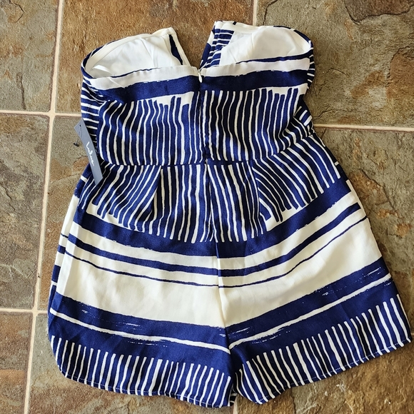 NWT Lulus Delphi Greek Isles Romper S Jumpsuit Blue and White - Picture 3 of 7